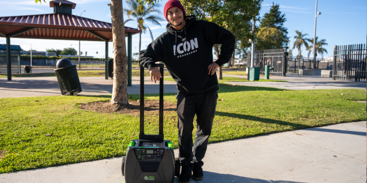 Power Hack: How to Charge a Battery Generator for Home While Using It