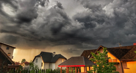 do solar panels work on cloudy days - natures generator