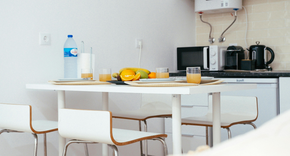 How to Power an Electric Hot Water Heater with a Solar Powered Generator