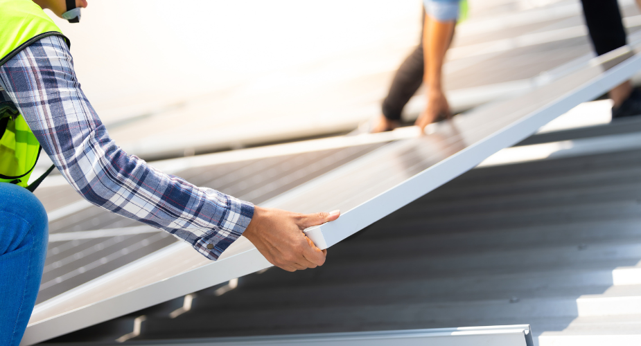 Everything You Need to Know About a Solar Kit for Your Home or Business